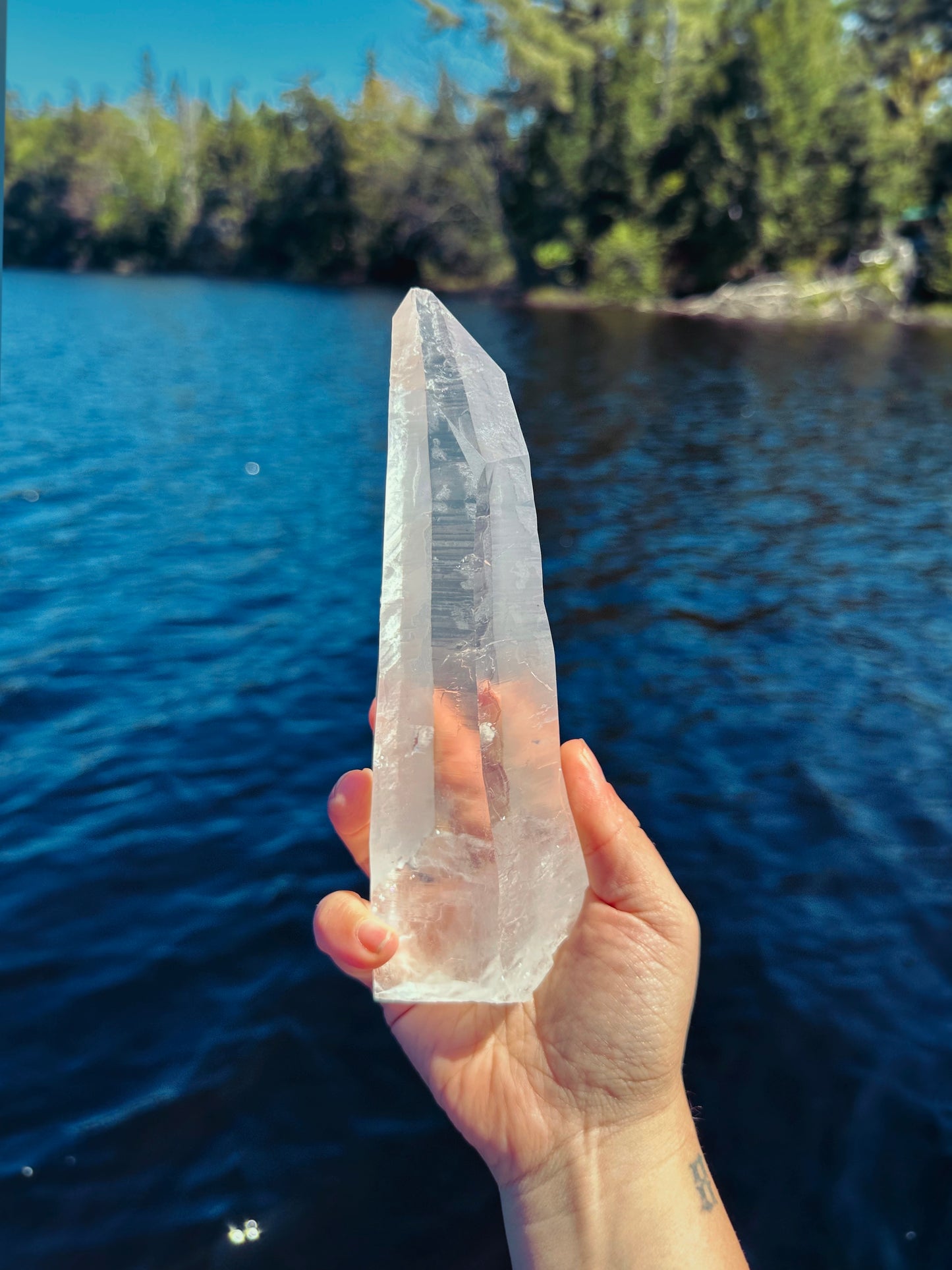 ACE OF SWORDS ~ ISIS DIAMANTINA LASER QUARTZ