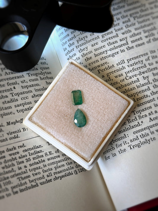 2.5 ct. ~ CUT EMERALD SET