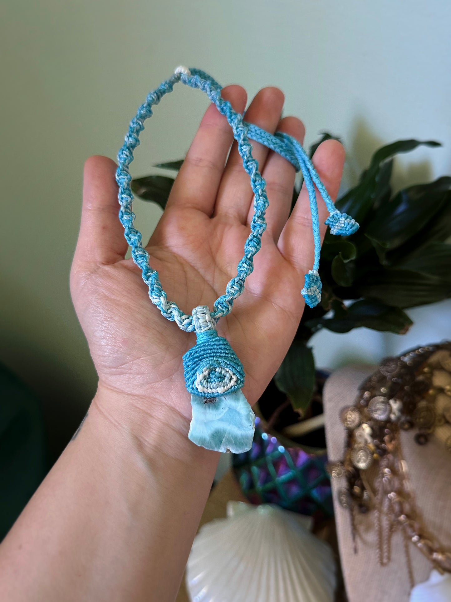 DELFINO ~ LARIMAR JUJU