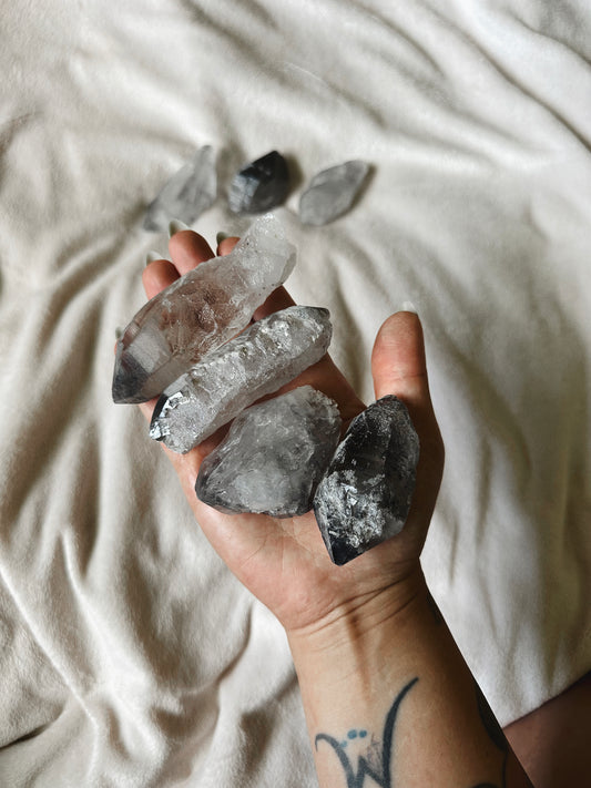 BLACK PHANTOM QUARTZ