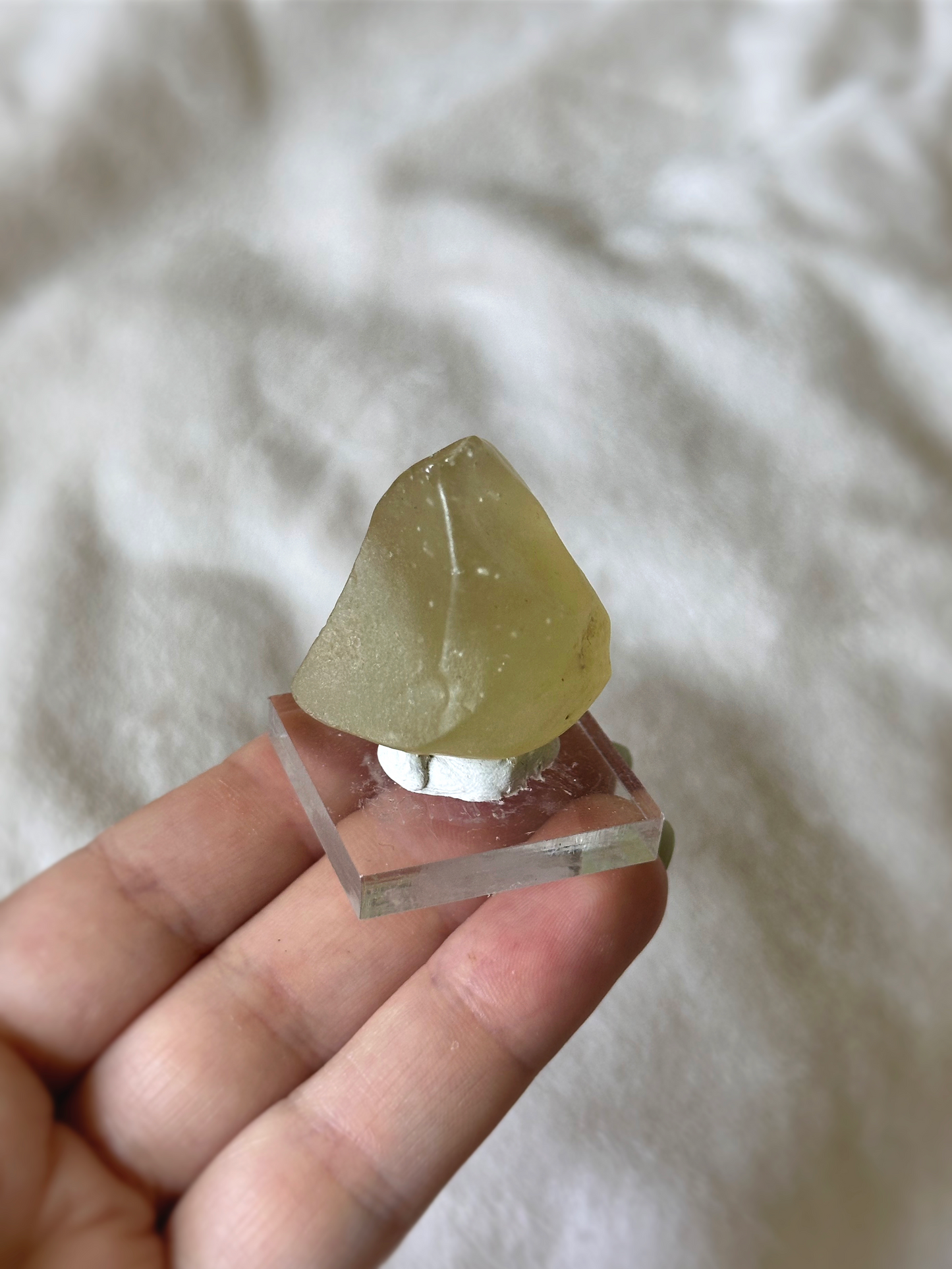 22g. LIBYAN DESERT GLASS