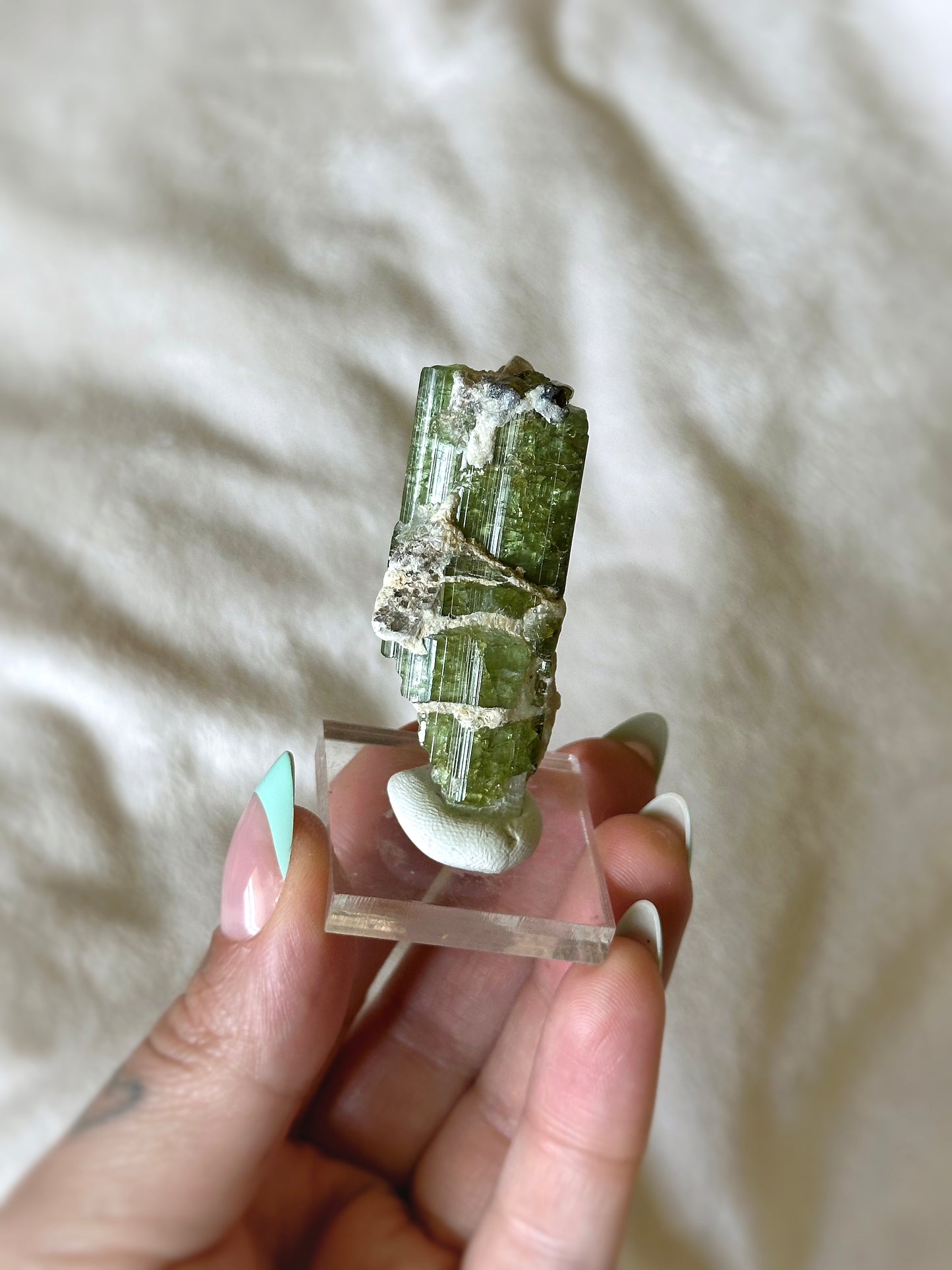 27g. VERDELITE & LEPIDOLITE W/ QUARTZ CORE
