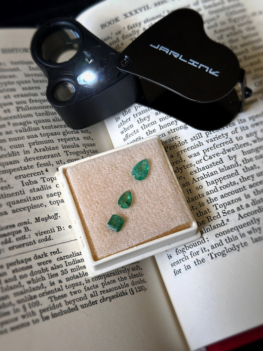 2.5 ct ~ CUT EMERALD SET